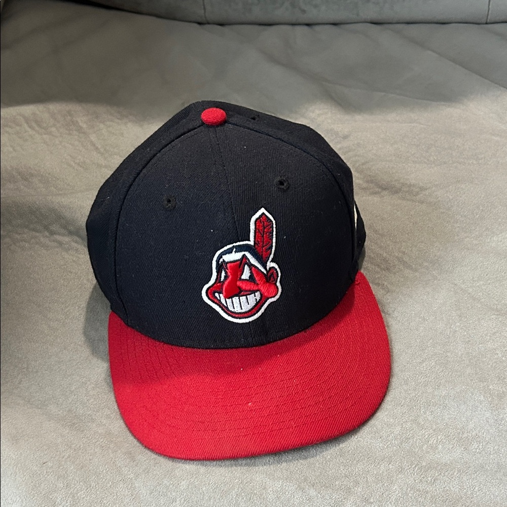 Excellent Condition Cleveland Indians Chief Wahoo 59/50 Hat